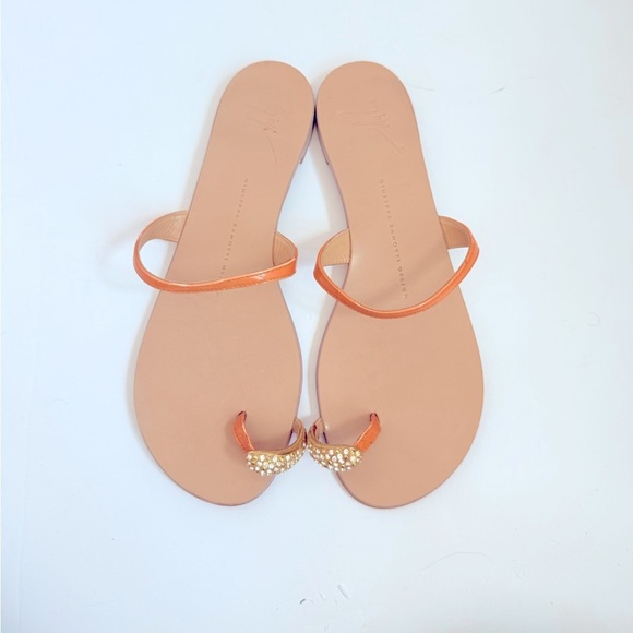 Giuseppe Zannoti Pumpkin Orange Patent Leather rhinestone toe ring sandals EU 39 - Picture 1 of 10